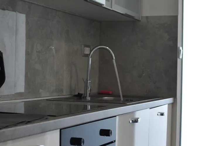 Urban Nest Lazarica - Cozy Near & Center *