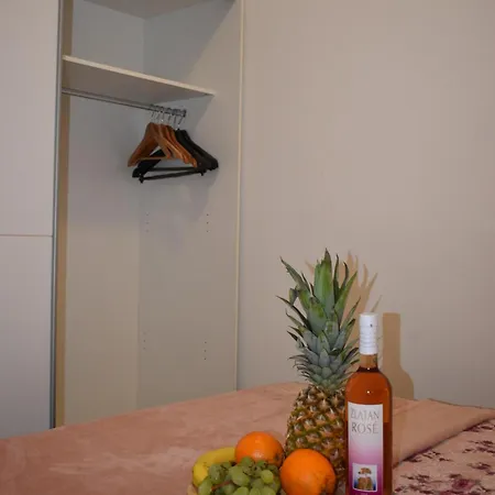 公寓 Urban Nest Lazarica - Cozy Near & Center